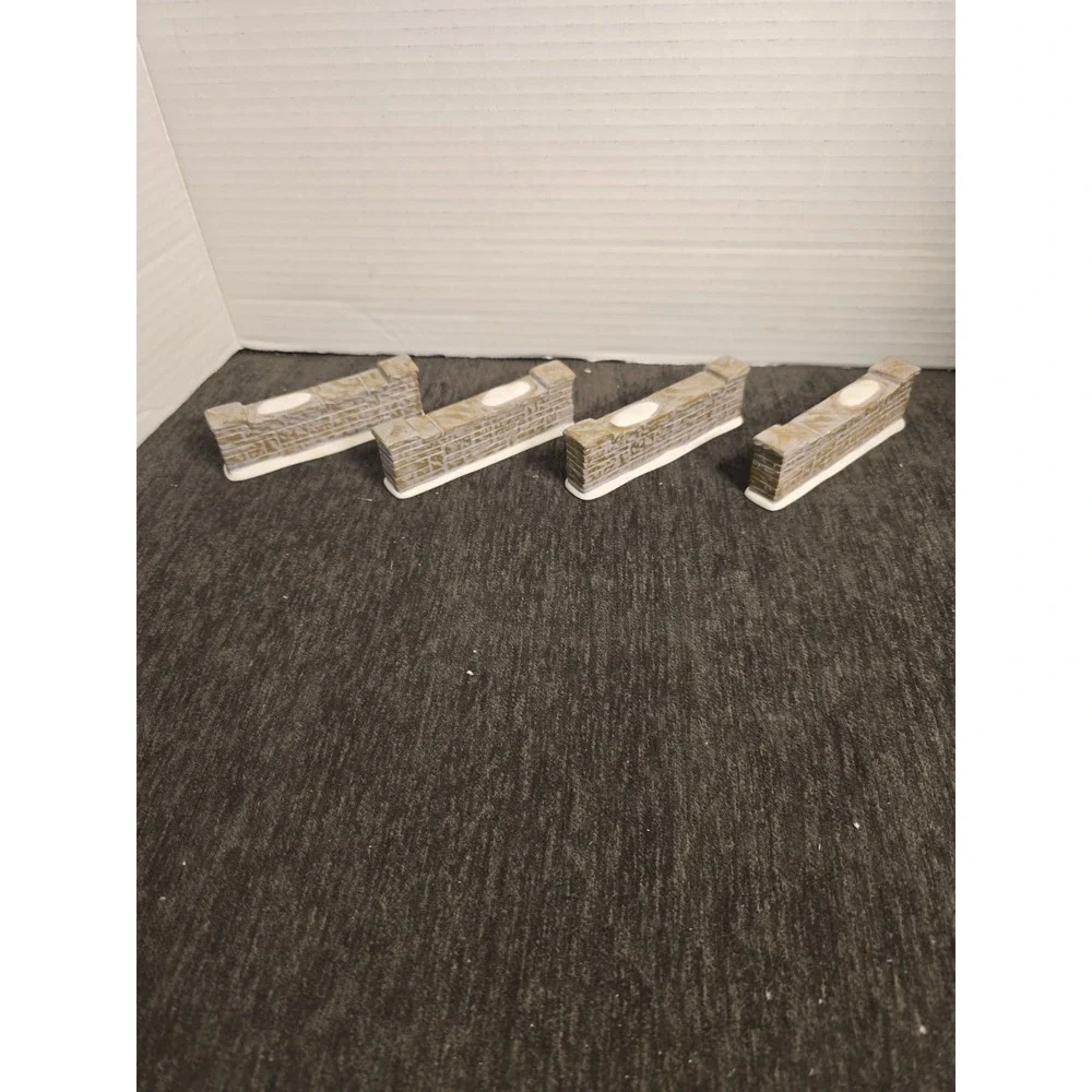 Department 56 Uptown Wall Set Of 4 4025441 Retired Village Accessories